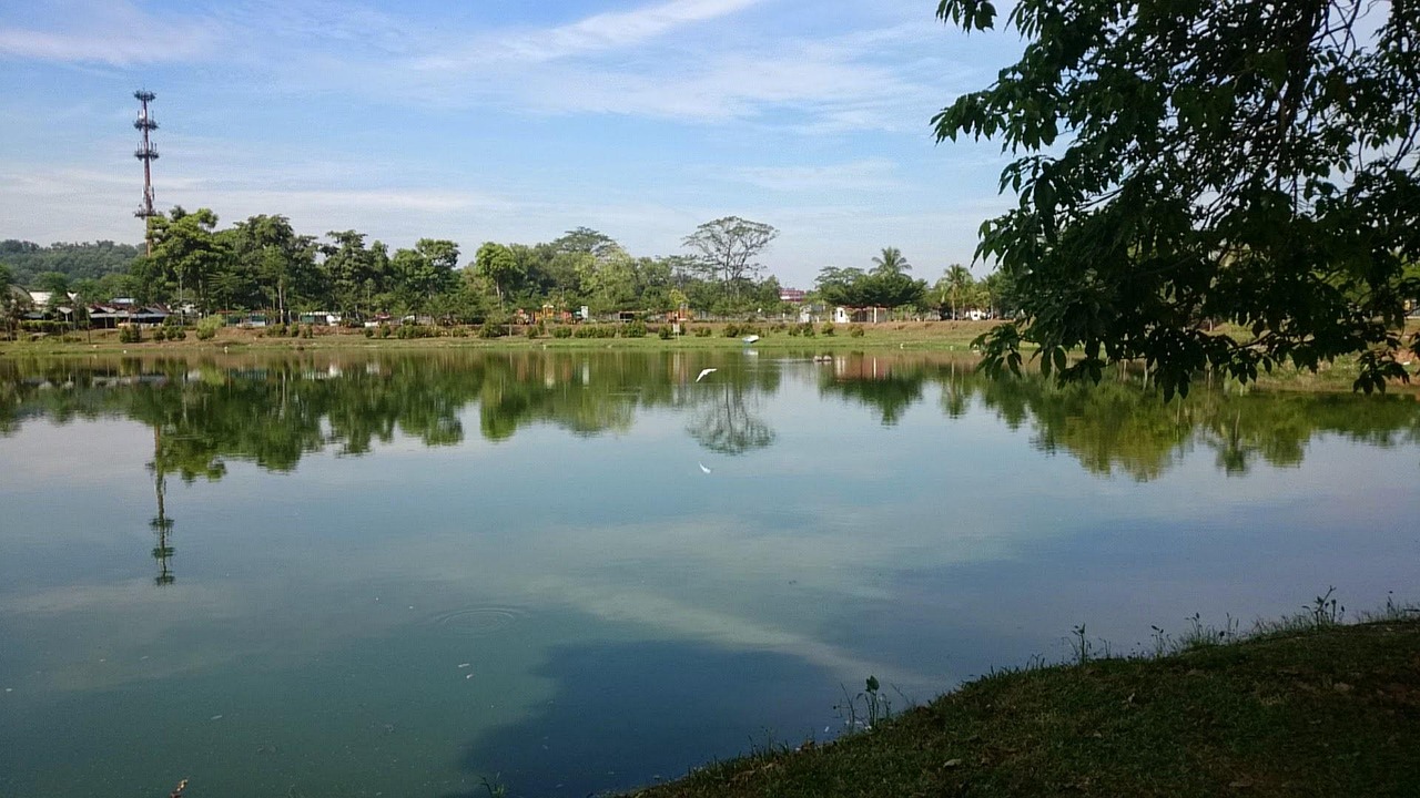 陌上初安