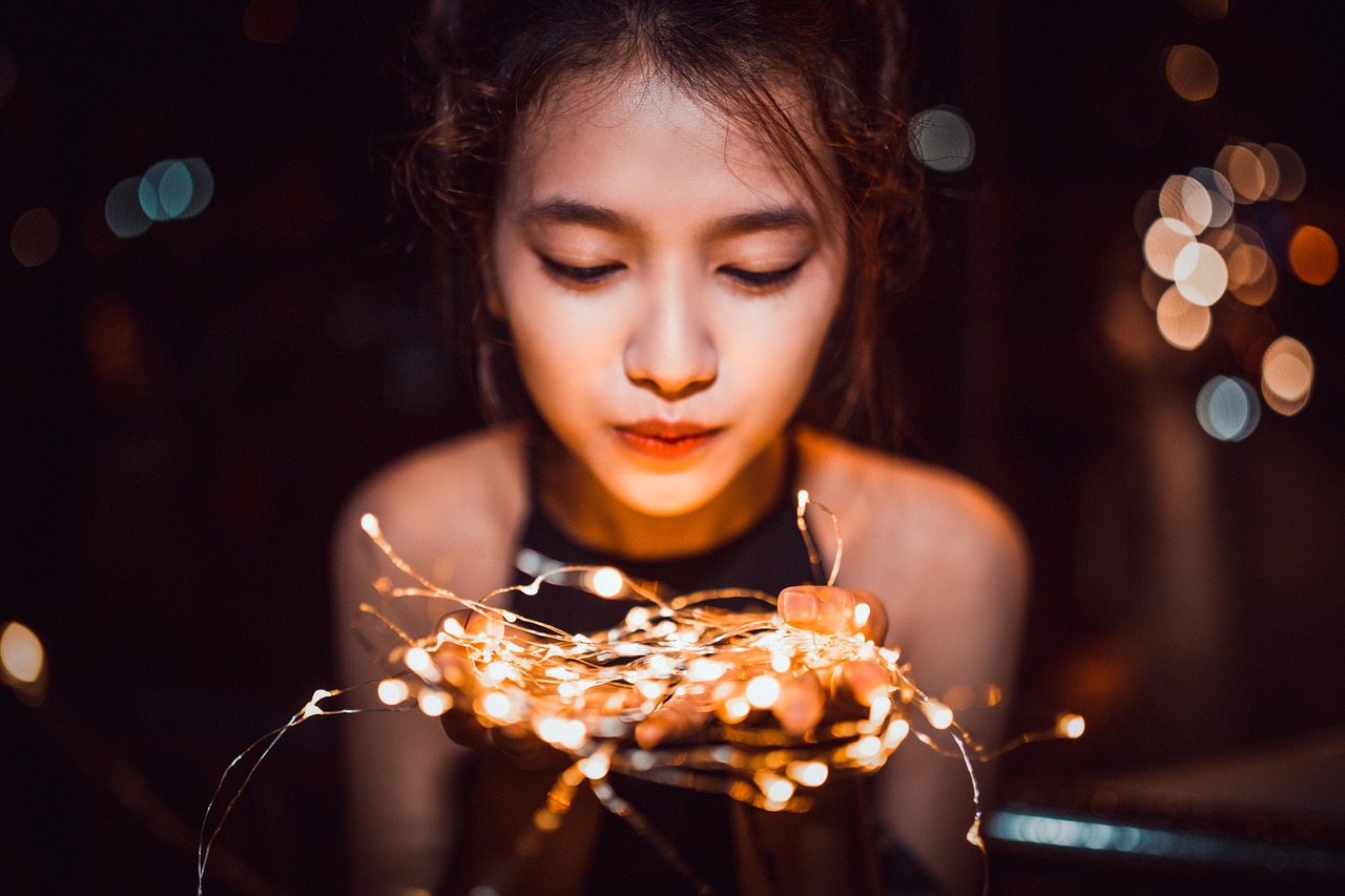 五月聚焦，三字女明星的魅力瞬间——五月之光